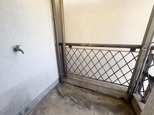 大阪市東住吉区田辺3丁目　中古戸建 現地写真（バルコニー）