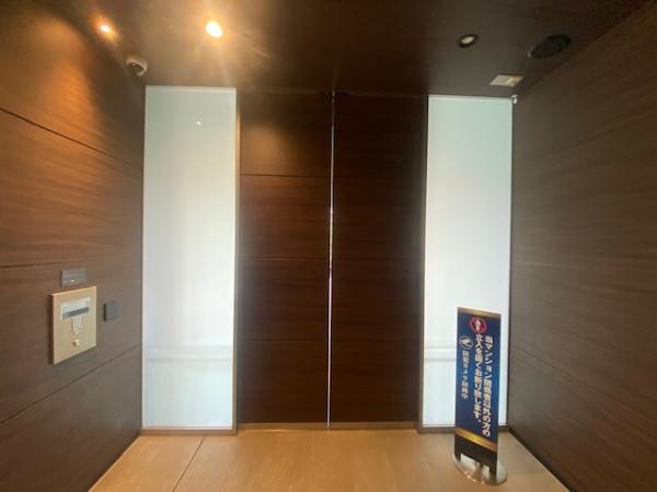阿波座ライズタワーフラッグ46 共用部写真（エントランス）