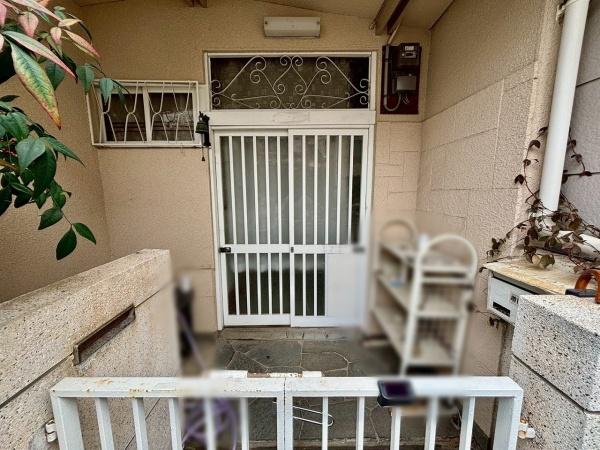 大阪市阿倍野区北畠3丁目　中古戸建 現地写真（玄関）