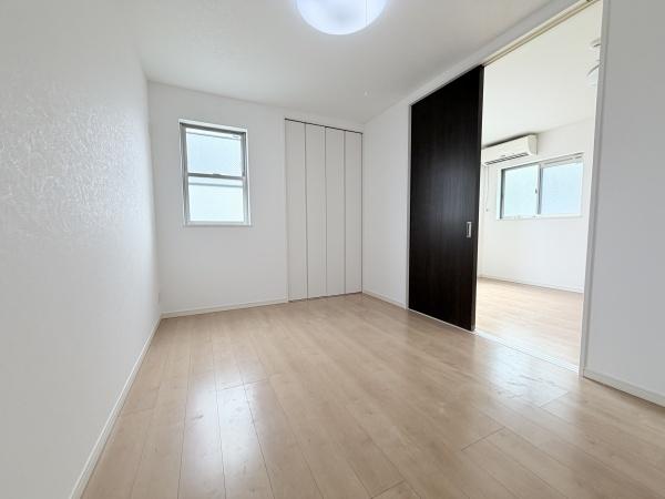 大阪市旭区新森2丁目　中古戸建 内観写真（リビング）