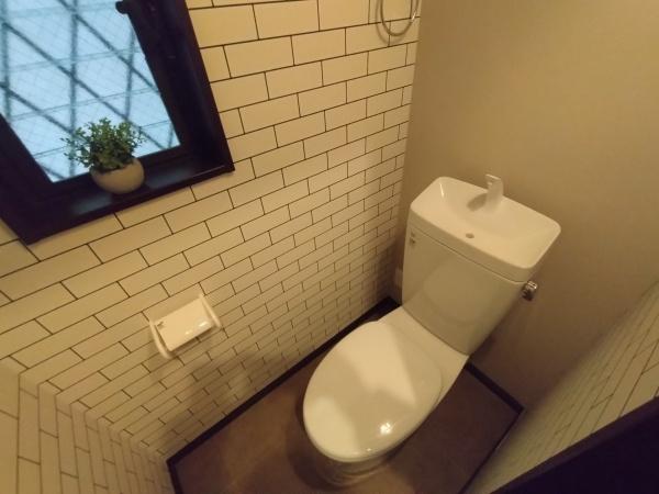 大阪市東淀川区下新庄4丁目　中古戸建 内観写真（トイレ）