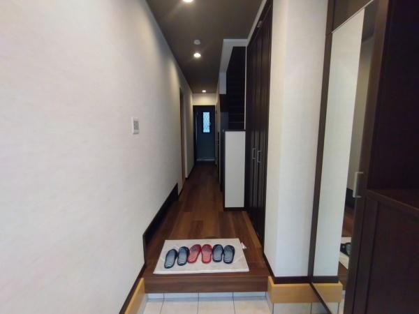 大阪市東淀川区下新庄4丁目　中古戸建 現地写真（玄関）