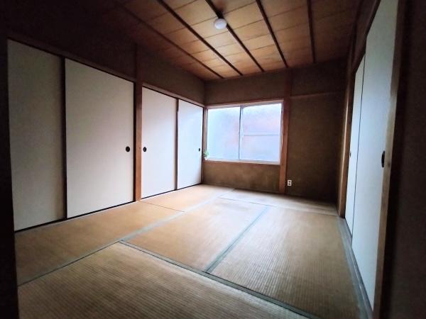 京都市上京区柏清盛町　中古戸建 内観写真（リビング以外の居室）