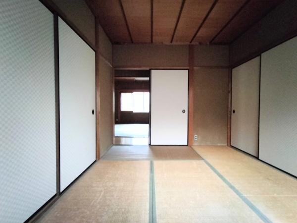 京都市上京区柏清盛町　中古戸建 内観写真（リビング以外の居室）