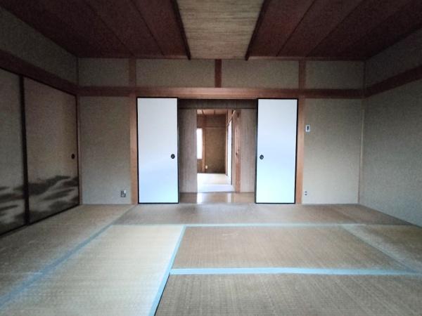 京都市上京区柏清盛町　中古戸建 内観写真（リビング以外の居室）