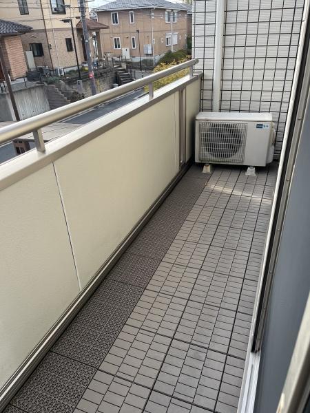 京都府木津川市梅美台3丁目　中古戸建 現地写真（バルコニー）