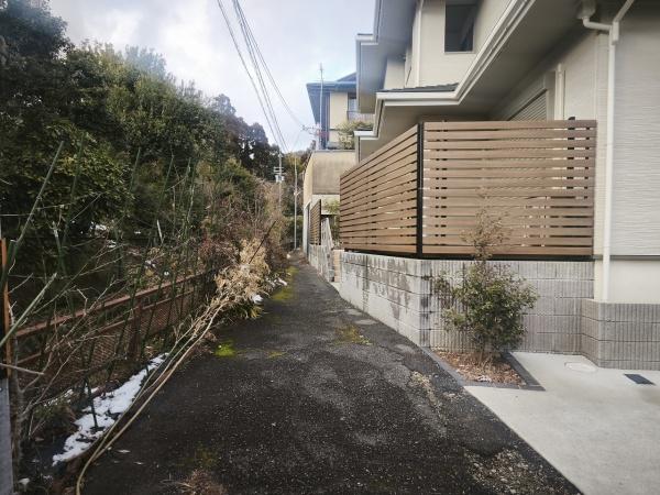京都市右京区龍安寺池ノ下町　中古戸建 現地写真（前面道路含む現地写真）
