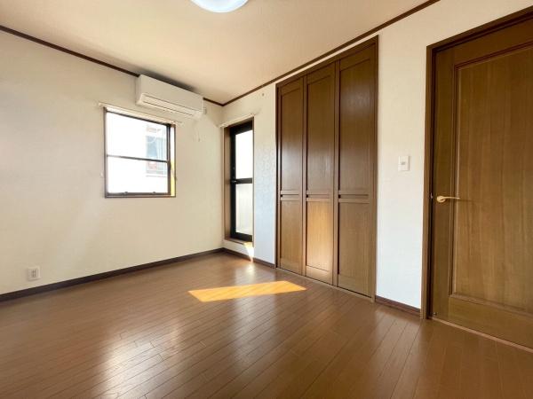 大阪市住之江区粉浜1丁目　中古戸建 内観写真（リビング以外の居室）