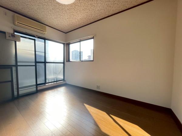 大阪市住之江区粉浜1丁目　中古戸建 内観写真（リビング以外の居室）