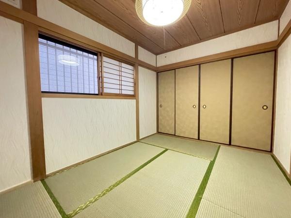 大阪市住之江区粉浜1丁目　中古戸建 内観写真（リビング以外の居室）