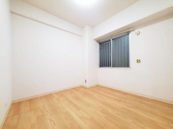 松屋町グランドハイツ 内観写真（リビング以外の居室）