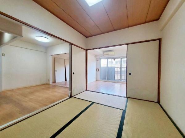 松屋町グランドハイツ 内観写真（リビング以外の居室）