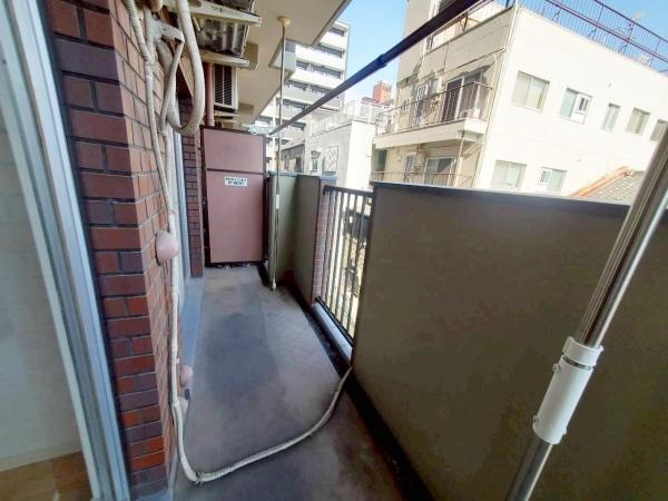 松屋町グランドハイツ 現地写真（バルコニー）