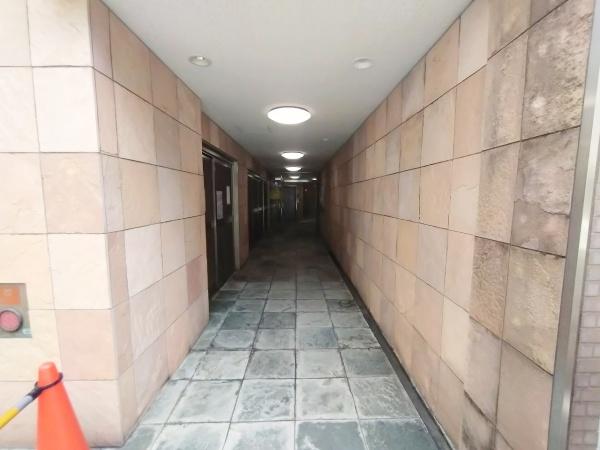 朝日プラザ靭公園第一 共用部写真（エントランス）