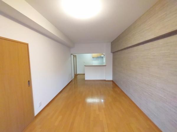 ドルミ新淀川15番館 内観写真（リビング）