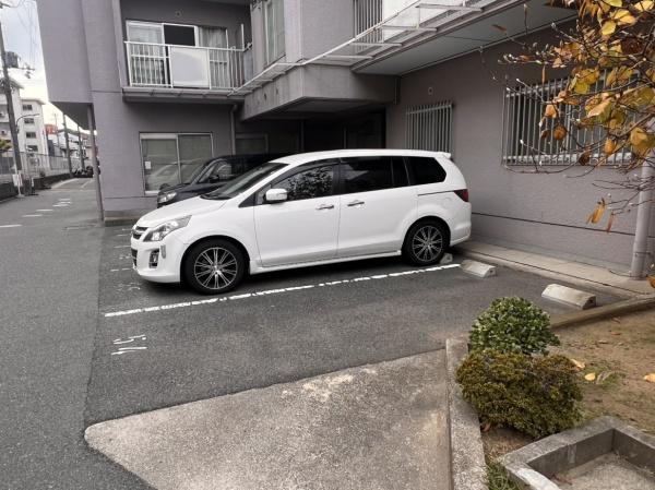ドルミ新淀川15番館 共用部写真（駐車場）