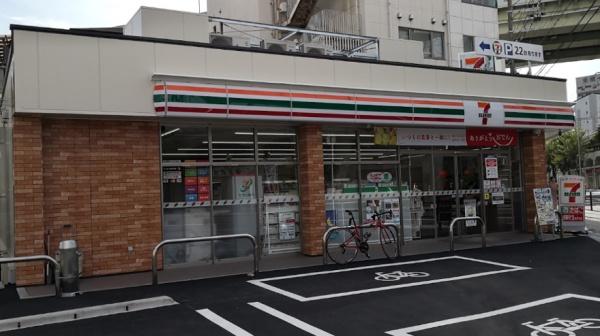 ロイヤルスクウェア福島 コンビニ