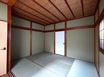 京都市北区西賀茂北川上町　中古戸建 内観写真（リビング以外の居室）