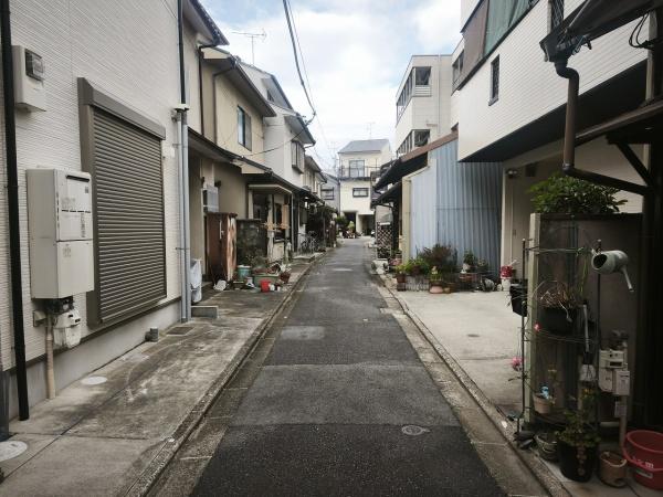 京都市右京区西京極畑田町　中古戸建 現地写真（前面道路含む現地写真）