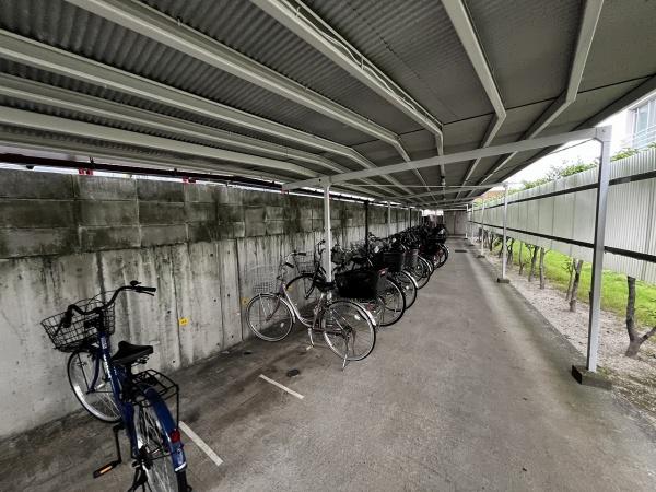 西京極大門ハイツ 共用部写真（その他）