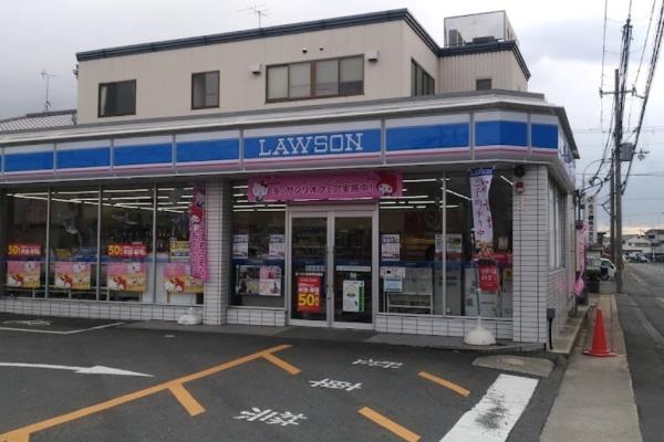 桂川ハイツ２号館 コンビニ