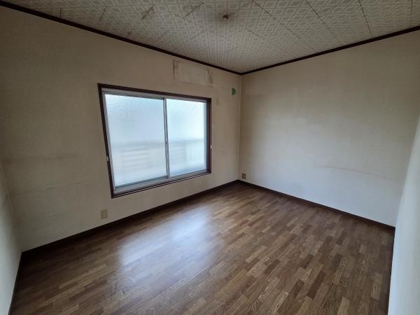 堺市美原区多治井　中古戸建 内観写真（リビング以外の居室）