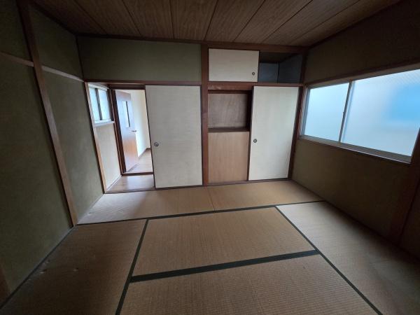 堺市美原区多治井　中古戸建 内観写真（リビング以外の居室）