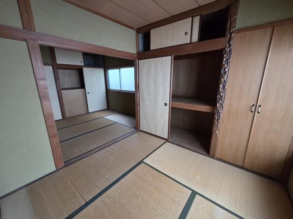 堺市美原区多治井　中古戸建 内観写真（リビング以外の居室）