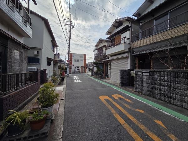 堺市美原区多治井　中古戸建 現地写真（前面道路含む現地写真）