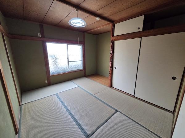 堺市東区南野田　中古戸建 内観写真（リビング以外の居室）