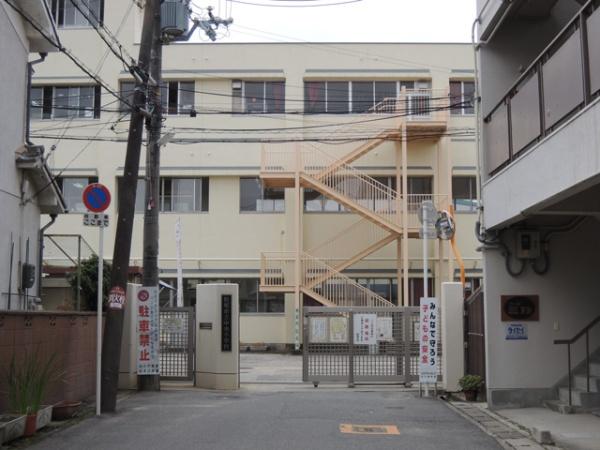 松原市高見の里1丁目　中古戸建 小学校