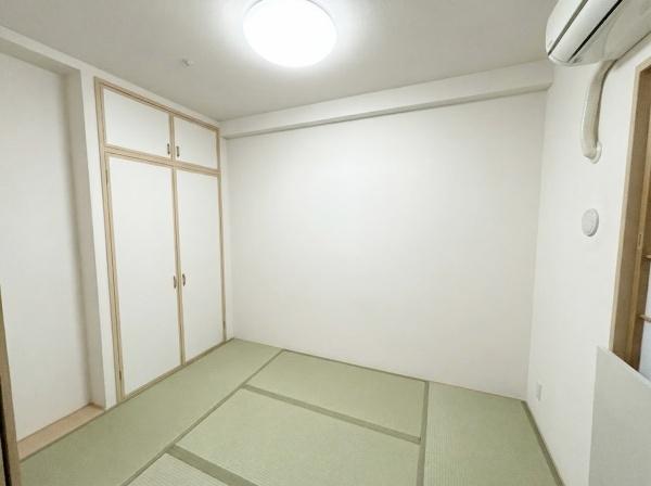 大阪ベイレジデンス 内観写真（リビング以外の居室）