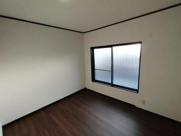 大阪市此花区酉島1丁目　中古戸建 内観写真（リビング以外の居室）