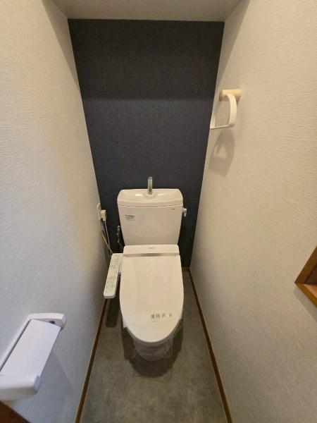 大阪市東淀川区瑞光5丁目　中古戸建 内観写真（トイレ）