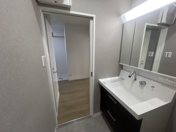 六甲グランドヒルズ壱号館西棟 内観写真（洗面台・洗面所）