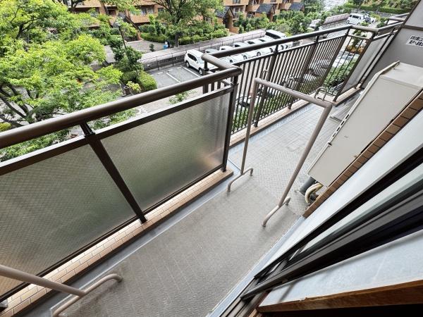 六甲グランドヒルズ壱号館西棟 現地写真（バルコニー）