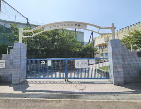 大阪府堺市西区津久野町２丁 小学校