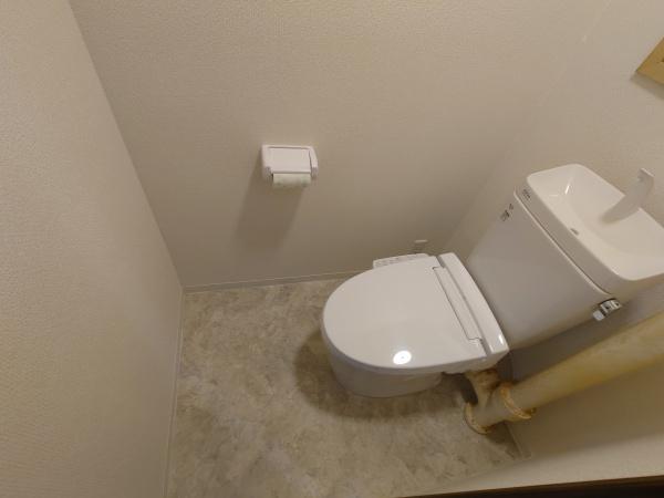 鴨谷台第一次住宅15号棟 内観写真（トイレ）