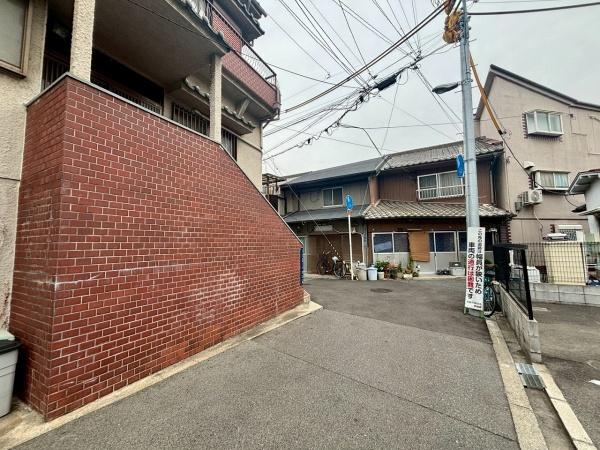 大阪市西成区天下茶屋1丁目　中古戸建 現地写真（前面道路含む現地写真）