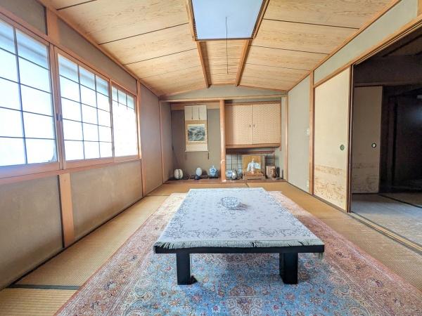 京都市東山区下棟梁町　中古戸建 内観写真（リビング以外の居室）