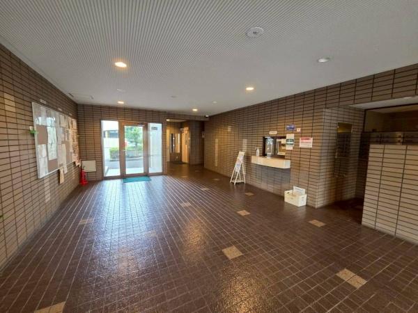 ファミールハイツ堺1番館 共用部写真（ロビー）