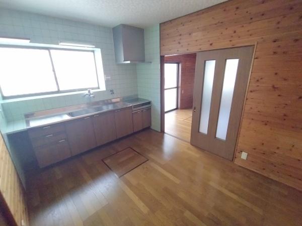 大阪市淀川区東三国2丁目　中古戸建 内観写真（リビング）