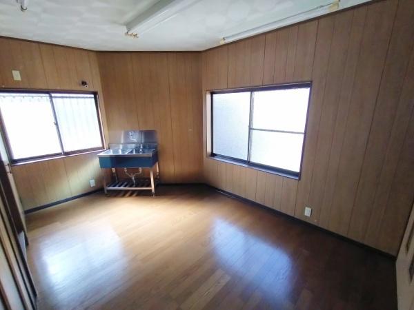大阪市淀川区東三国2丁目　中古戸建 内観写真（リビング以外の居室）