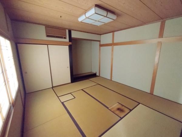 大阪市淀川区東三国2丁目　中古戸建 内観写真（リビング以外の居室）