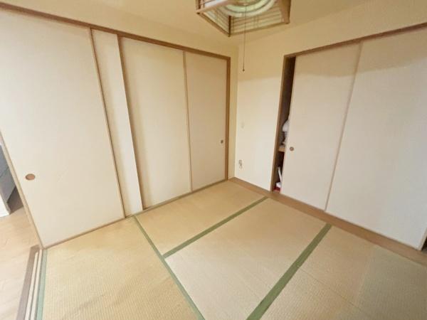 シーサイドレジデンスコスモスクエア駅前 内観写真（リビング以外の居室）