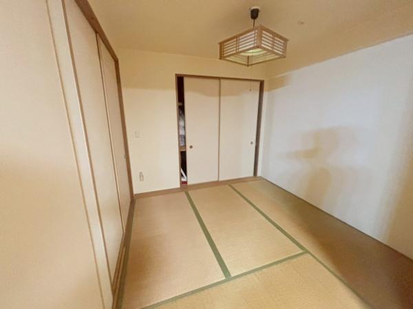 シーサイドレジデンスコスモスクエア駅前 内観写真（リビング以外の居室）