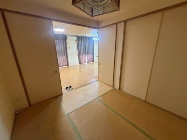 シーサイドレジデンスコスモスクエア駅前 内観写真（リビング以外の居室）