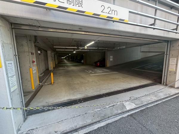 シーサイドレジデンスコスモスクエア駅前 共用部写真（駐車場）