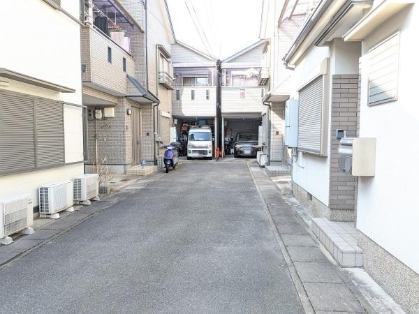 京都市山科区勧修寺東堂田町　中古戸建 現地写真（前面道路含む現地写真）