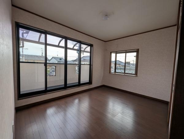 京都市左京区松ケ崎柳井田町　中古戸建 内観写真（リビング以外の居室）